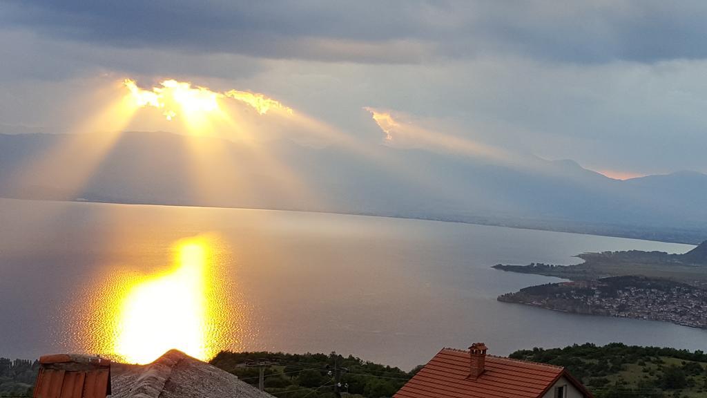 Ohrid Sunset Apartments Velestovo Esterno foto